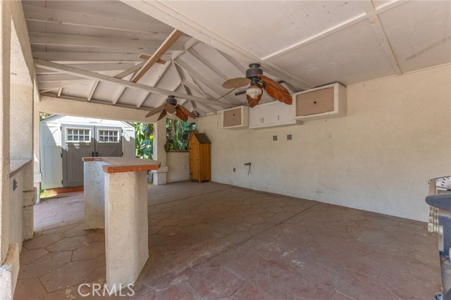 589 S Sutter Avenue, San Bernardino CA: https://media.crmls.org/medias/fd5649e6-9b3a-4b92-b10b-a151262292d1.jpg
