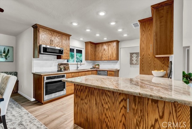 1328 S Cotta Street, Visalia CA: https://media.crmls.org/medias/fd5654f6-5940-487d-949e-9dbed74e6e17.jpg