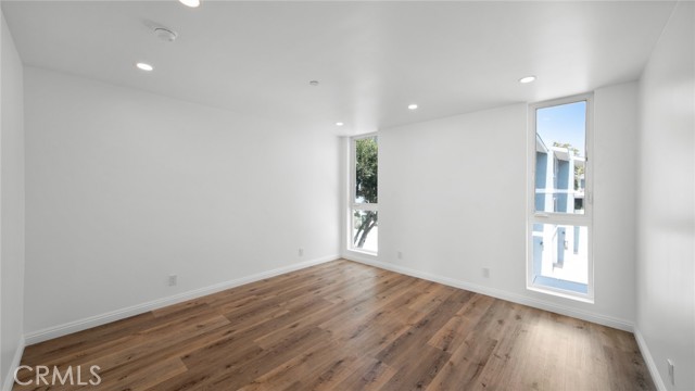 2306 Aviation Boulevard, Redondo Beach, California 90278, 4 Bedrooms Bedrooms, ,5 BathroomsBathrooms,Residential,Sold,Aviation,PV21200474