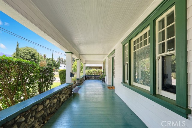 1156 Steuben Street, Pasadena CA: https://media.crmls.org/medias/fd567bef-a79e-4cb6-bd79-2039e33466e1.jpg