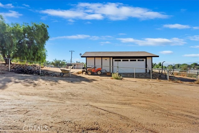 Detail Gallery Image 4 of 41 For 24013 Longview Ln, Menifee,  CA 92585 - 4 Beds | 2 Baths