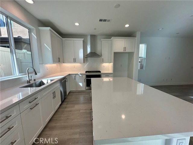 1843 Flannel Drive, Santa Paula CA: https://media.crmls.org/medias/fd57888c-5310-4e86-9060-8e3f8bcba7b3.jpg
