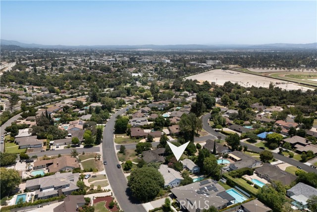 408 Oxford Drive, Arcadia CA: https://media.crmls.org/medias/fd595451-6cbc-48fd-8916-6460b3a5d8b0.jpg