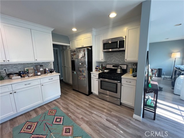 10842 Pine Street, Los Alamitos CA: https://media.crmls.org/medias/fd5b710d-3a00-4fc1-899d-47f76968713f.jpg