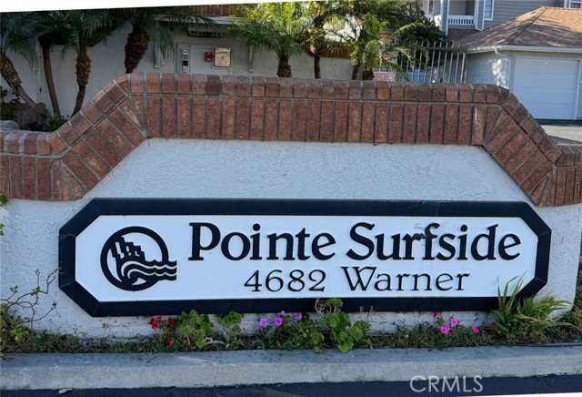 4682 Warner Avenue, Huntington Beach CA: https://media.crmls.org/medias/fd5bf75f-be18-4baf-a775-c6c689133064.jpg