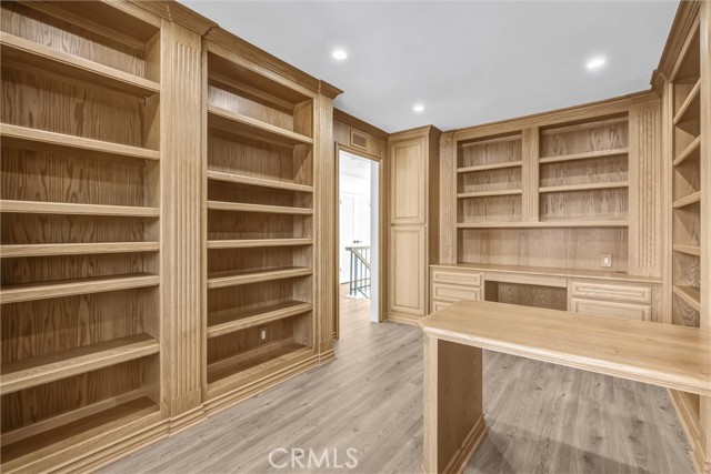 Detail Gallery Image 32 of 52 For 6 Mandrake Way, Irvine,  CA 92612 - 5 Beds | 3 Baths