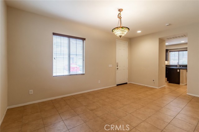 22326 Blue Lupine Circle, Grand Terrace CA: https://media.crmls.org/medias/fd5c56a9-4281-4278-bf8b-f4ab7c055087.jpg