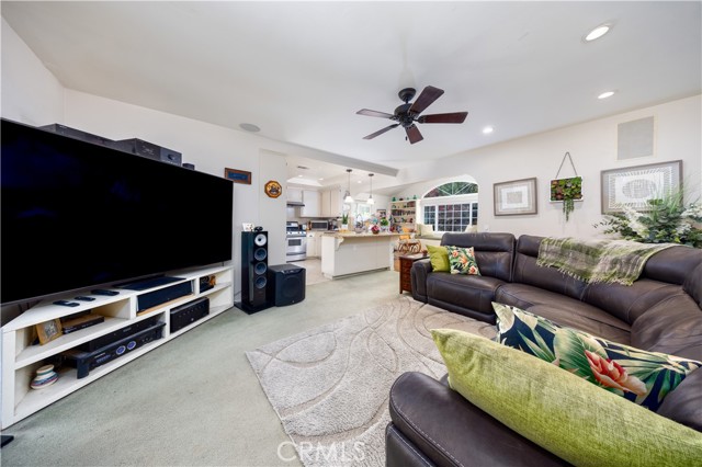 Detail Gallery Image 12 of 26 For 2669 Calle Bienvenido, Thousand Oaks,  CA 91360 - 3 Beds | 2 Baths