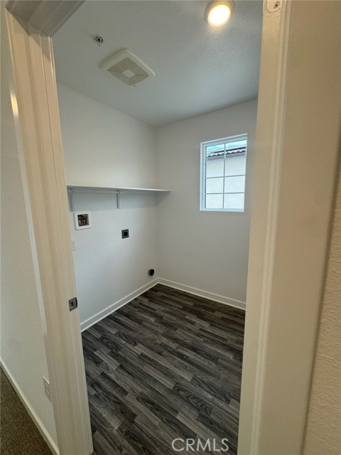 Detail Gallery Image 19 of 27 For 8315 Gabrielino Ct, Rancho Cucamonga,  CA 91730 - 3 Beds | 2/2 Baths