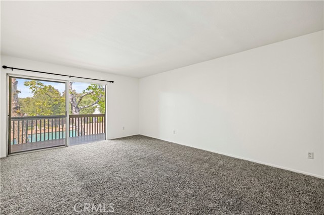 Detail Gallery Image 8 of 36 For 23515 Lyons Ave #219,  Valencia,  CA 91355 - 1 Beds | 1 Baths