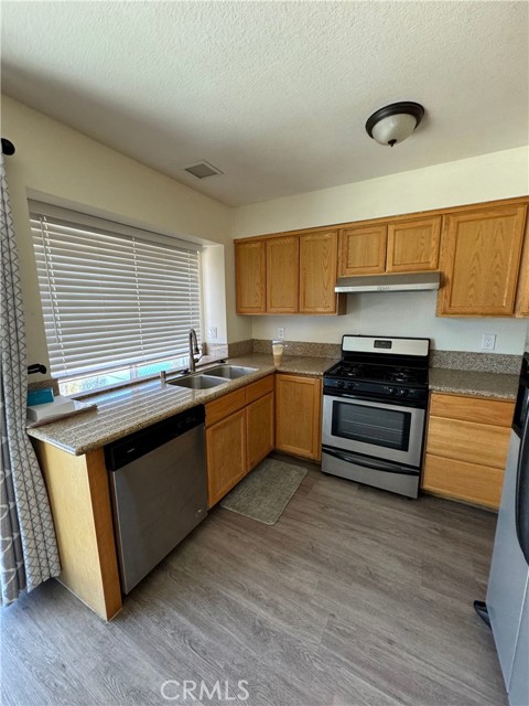 Detail Gallery Image 13 of 18 For 137 Elmtree Dr, Perris,  CA 92571 - 3 Beds | 2/1 Baths