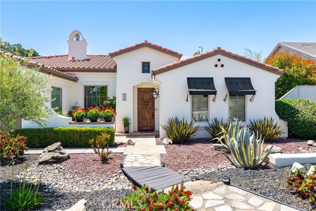 328 Cool Valley Drive, Paso Robles CA: https://media.crmls.org/medias/fd5f872c-63eb-4518-ae12-1e57d155f262.jpg