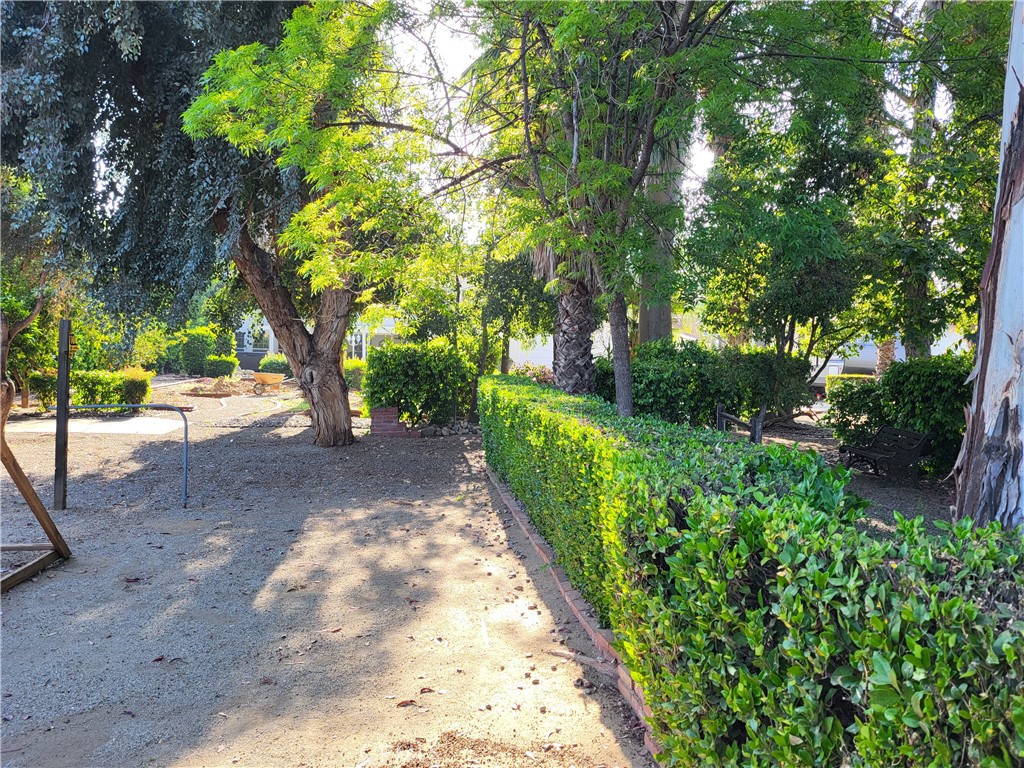 https://media.crmls.org/medias/fd6072d7-76ae-4789-9168-5773c97cec23.jpg?preset=X-Large