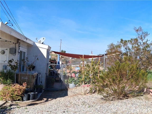 Detail Gallery Image 53 of 54 For 18778 Valencia, Hesperia,  CA 92345 - 2 Beds | 1 Baths