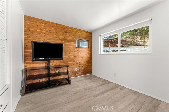 Detail Gallery Image 19 of 40 For 5693 Dumbarton Ave, San Bernardino,  CA 92404 - 3 Beds | 2 Baths