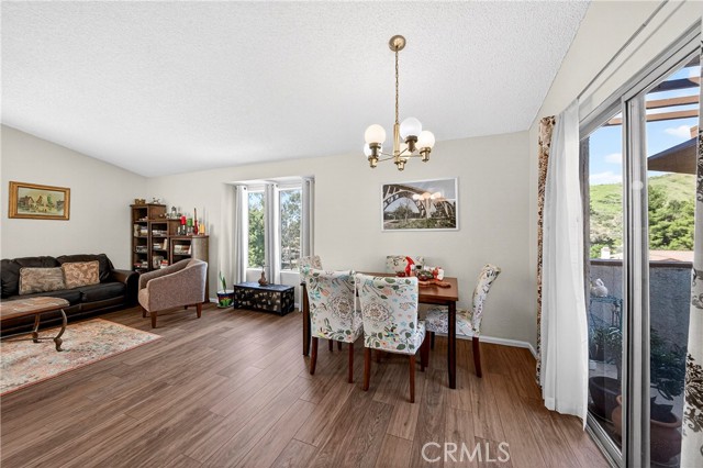 Detail Gallery Image 7 of 26 For 24208 Sylvan Glen Rd #E,  Diamond Bar,  CA 91765 - 2 Beds | 2 Baths