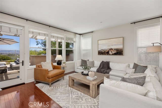 Detail Gallery Image 5 of 13 For 4 Calle Anacapa, San Clemente,  CA 92673 - 5 Beds | 3/1 Baths