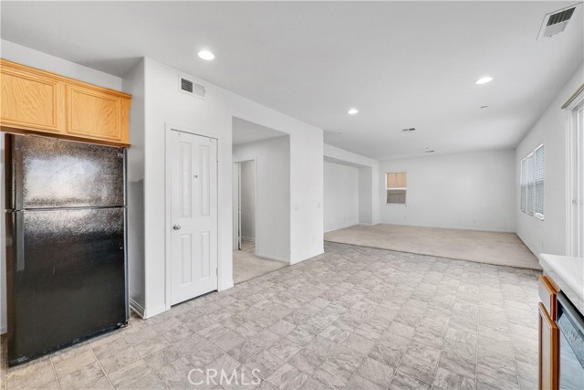 Detail Gallery Image 20 of 49 For 4563 Nicole Way, Riverside,  CA 92501 - 4 Beds | 2/1 Baths