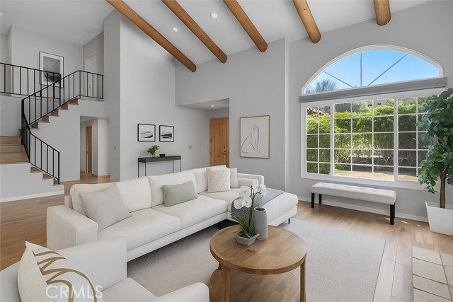 8838 Chatlake Drive, West Hills CA: https://media.crmls.org/medias/fd63dfe7-e787-4919-a4d4-4b6a33aff29c.jpg