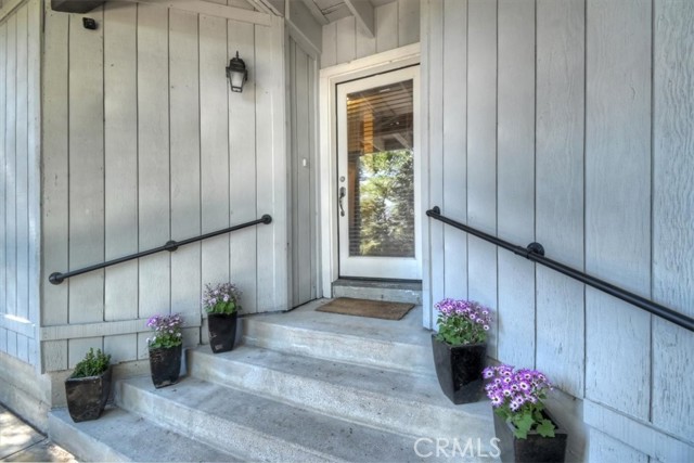 Front Image Thumbnail for CRIG26065393