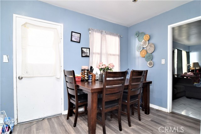 1411 W Ivesbrook Street, Lancaster CA: https://media.crmls.org/medias/fd64ab7f-fe1d-4c3f-85dc-89468643a5ce.jpg