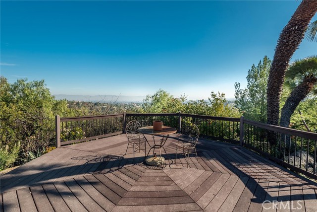 24971 KIT CARSON Road, Hidden Hills CA: https://media.crmls.org/medias/fd64bc0a-5f79-4d4a-9549-8cf3f853f595.jpg