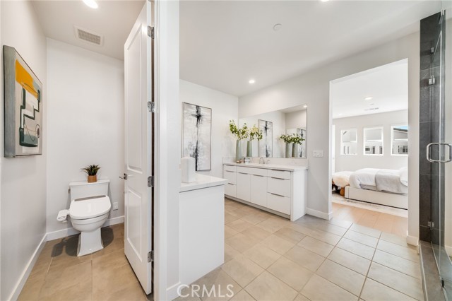 Detail Gallery Image 25 of 58 For 301 Brackens, Lake Forest,  CA 92630 - 4 Beds | 4 Baths