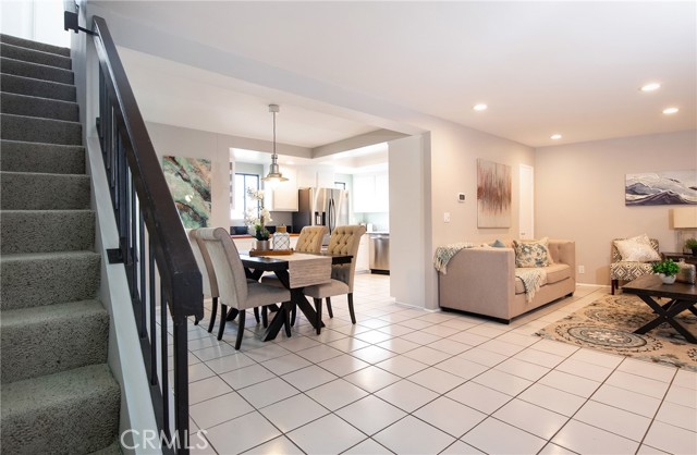 18202 Kingsdale Avenue, Redondo Beach, California 90278, 2 Bedrooms Bedrooms, ,1 BathroomBathrooms,Residential,Sold,Kingsdale,WS22015615