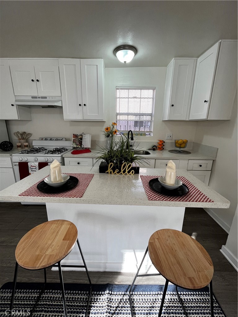 4518 S Normandie #1/2