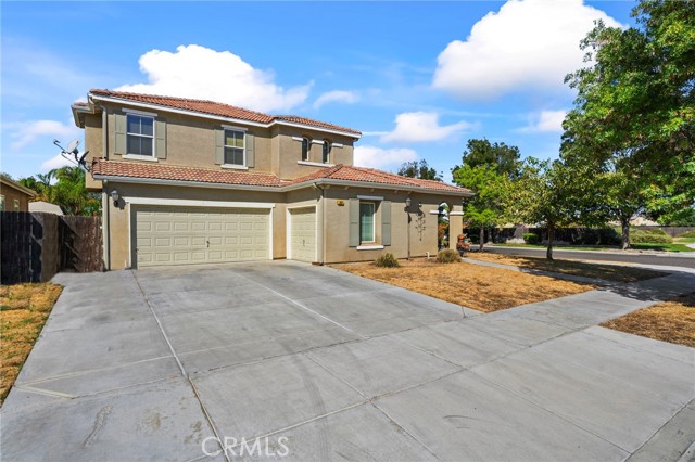 Detail Gallery Image 3 of 60 For 367 Sunburst St, Los Banos,  CA 93635 - 6 Beds | 3 Baths