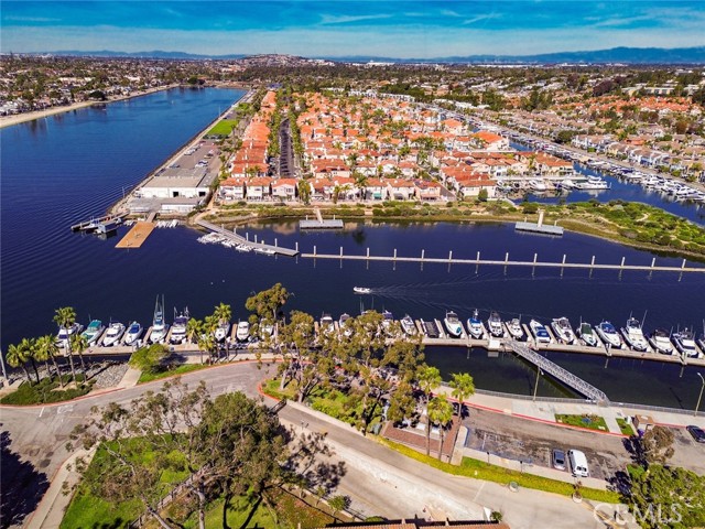 Detail Gallery Image 33 of 45 For 5201 Marina Pacifica S, Long Beach,  CA 90803 - 2 Beds | 2/1 Baths