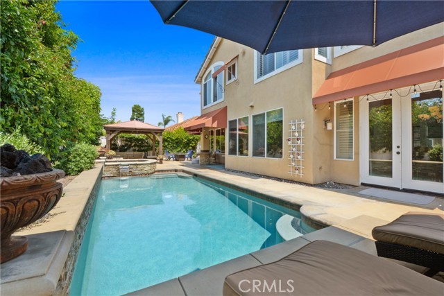 411 Bolivia, San Clemente CA: https://media.crmls.org/medias/fd67bd63-c2f9-4e54-9a9b-09e4e3fb3ad2.jpg