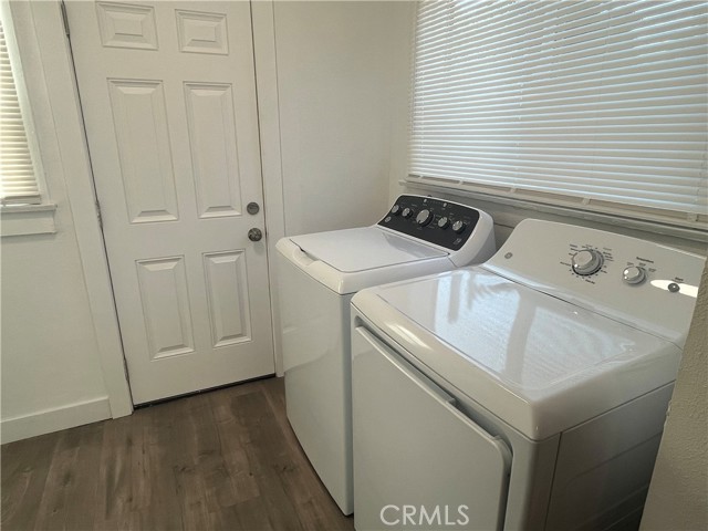 Detail Gallery Image 7 of 18 For 10322 Plainview Ave, Tujunga,  CA 91042 - 2 Beds | 1 Baths