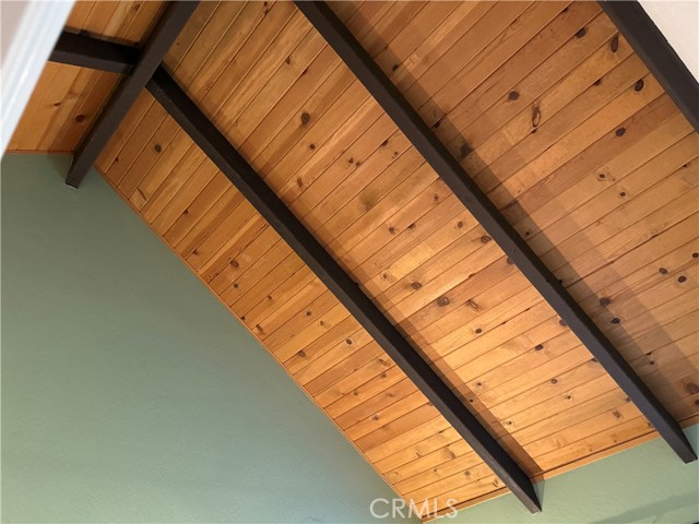 27334 Pinewood Drive, Lake Arrowhead, CA 92352