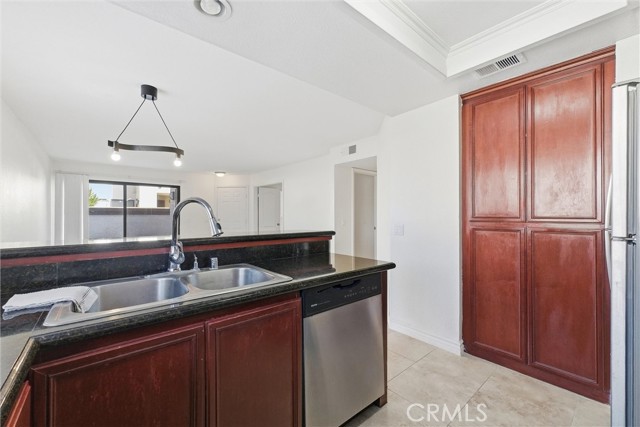 Detail Gallery Image 16 of 24 For 416 N Imperial Ave a,  Ontario,  CA 91764 - 2 Beds | 1 Baths