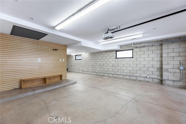 129 20th Street, Manhattan Beach CA: https://media.crmls.org/medias/fd699d6e-9f67-4a05-b967-a7ffb592cdc6.jpg