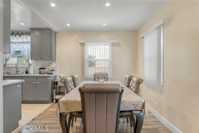 Detail Gallery Image 6 of 47 For 7663 Shadyglade Ave, North Hollywood,  CA 91605 - – Beds | – Baths