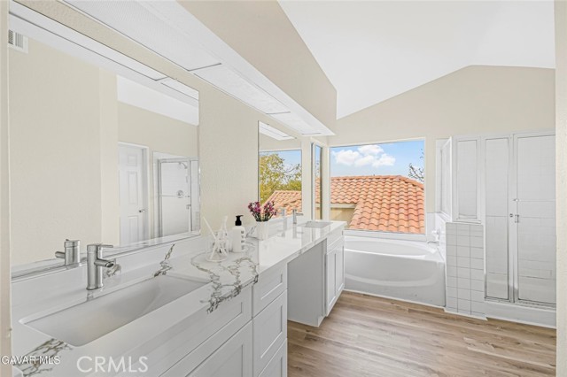 Detail Gallery Image 16 of 28 For 37649 Arlington Ct, Palmdale,  CA 93552 - 4 Beds | 3 Baths