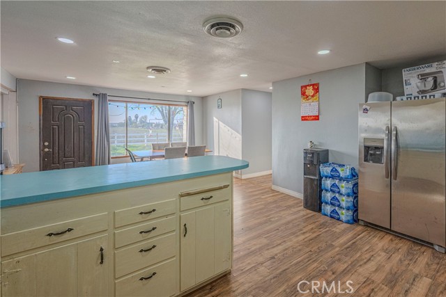 Detail Gallery Image 29 of 38 For 13250 Road 184, Porterville,  CA 93257 - 3 Beds | 2 Baths