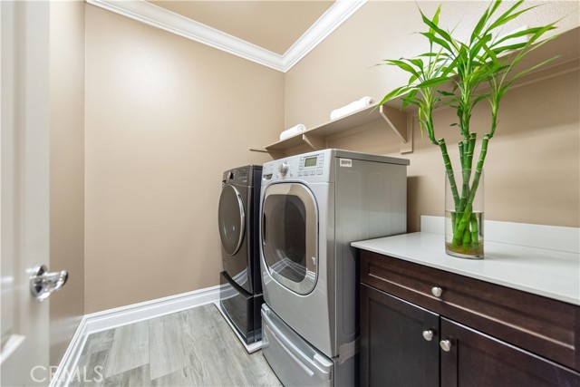 Detail Gallery Image 34 of 37 For 3 Silver Spruce Ct, Lake Forest,  CA 92630 - 5 Beds | 4 Baths