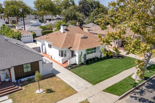 Detail Gallery Image 34 of 36 For 3829 Wellington Rd, Los Angeles,  CA 90008 - 3 Beds | 2 Baths