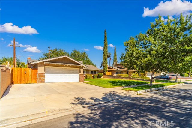 Image 2 for 661 W Avenue J11, Lancaster, CA 93534