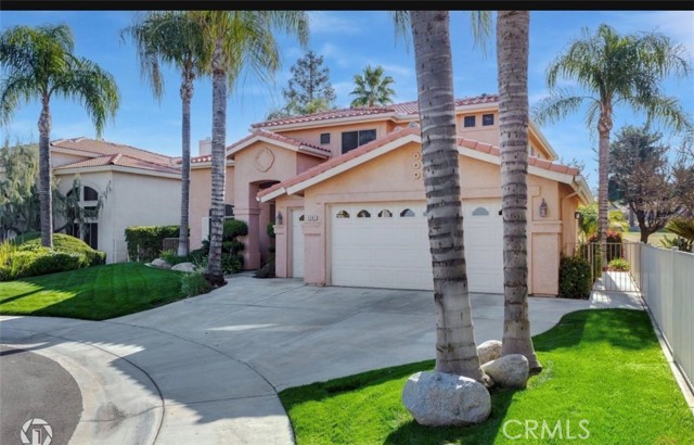 Detail Gallery Image 2 of 26 For 5201 Doble Aguila Way, Bakersfield,  CA 93306 - 3 Beds | 2/1 Baths