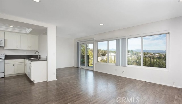 Detail Gallery Image 4 of 14 For 33352 Cheltam Way, Dana Point,  CA 92629 - – Beds | – Baths