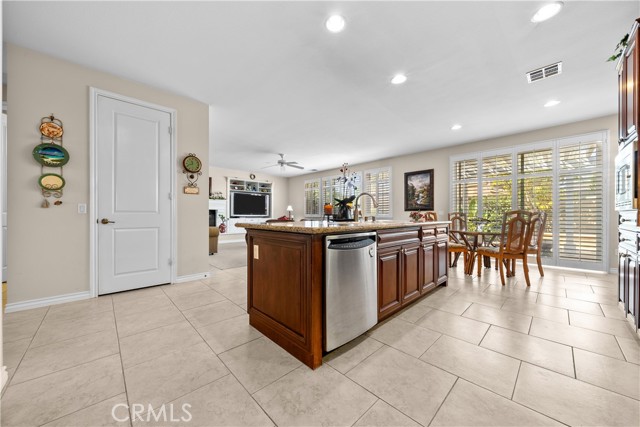 Detail Gallery Image 9 of 36 For 259 Trellis Pl, Camarillo,  CA 93012 - 5 Beds | 4/1 Baths