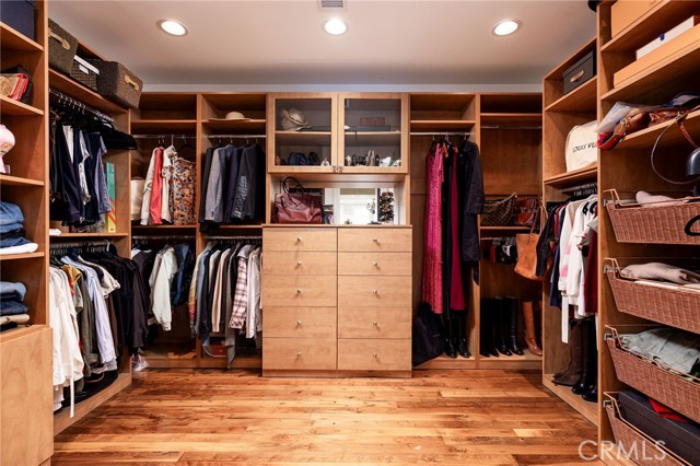 Image 24 of 71 For 11262 Skyline