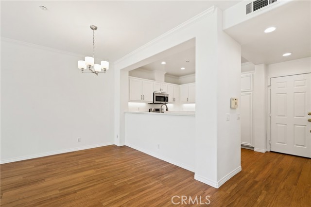 Detail Gallery Image 12 of 40 For 11 Strawflower St, Ladera Ranch,  CA 92694 - 3 Beds | 2/1 Baths