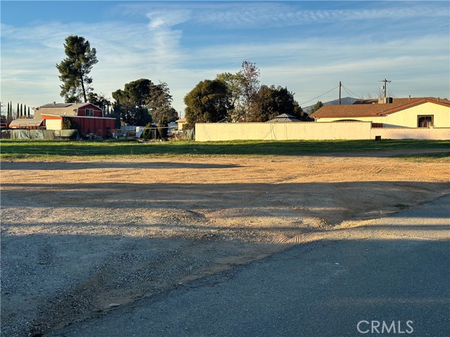 Detail Gallery Image 5 of 14 For 1 Cherry, Beaumont,  CA 92223 - – Beds | – Baths