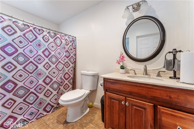 106 Estrella Street, Rancho Mirage CA: https://media.crmls.org/medias/fd73ceaa-158b-43e2-9a65-8cf5c806fbd5.jpg