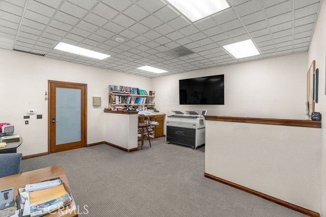 Image 26 of 34 For 8891 Watson Street